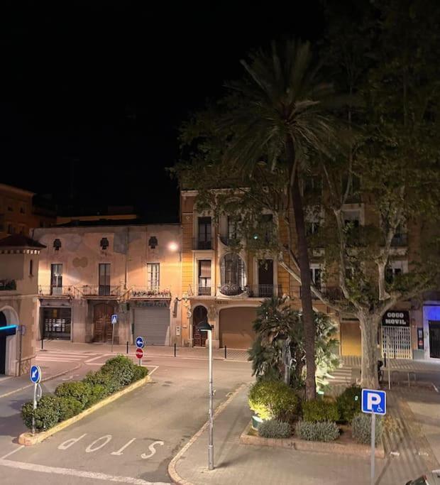 Piso Centrico Y Acogedor Apartamento Figueres  Exterior foto